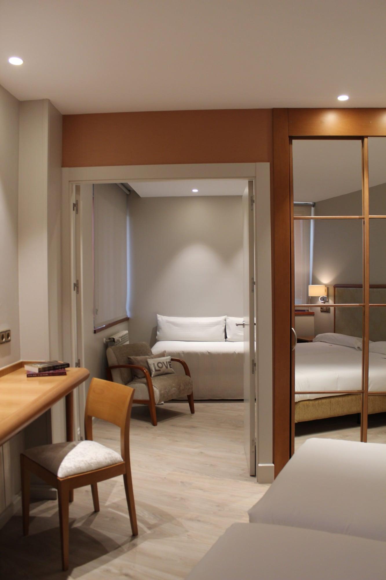 אוביידו Hotel Carreno מראה חיצוני תמונה