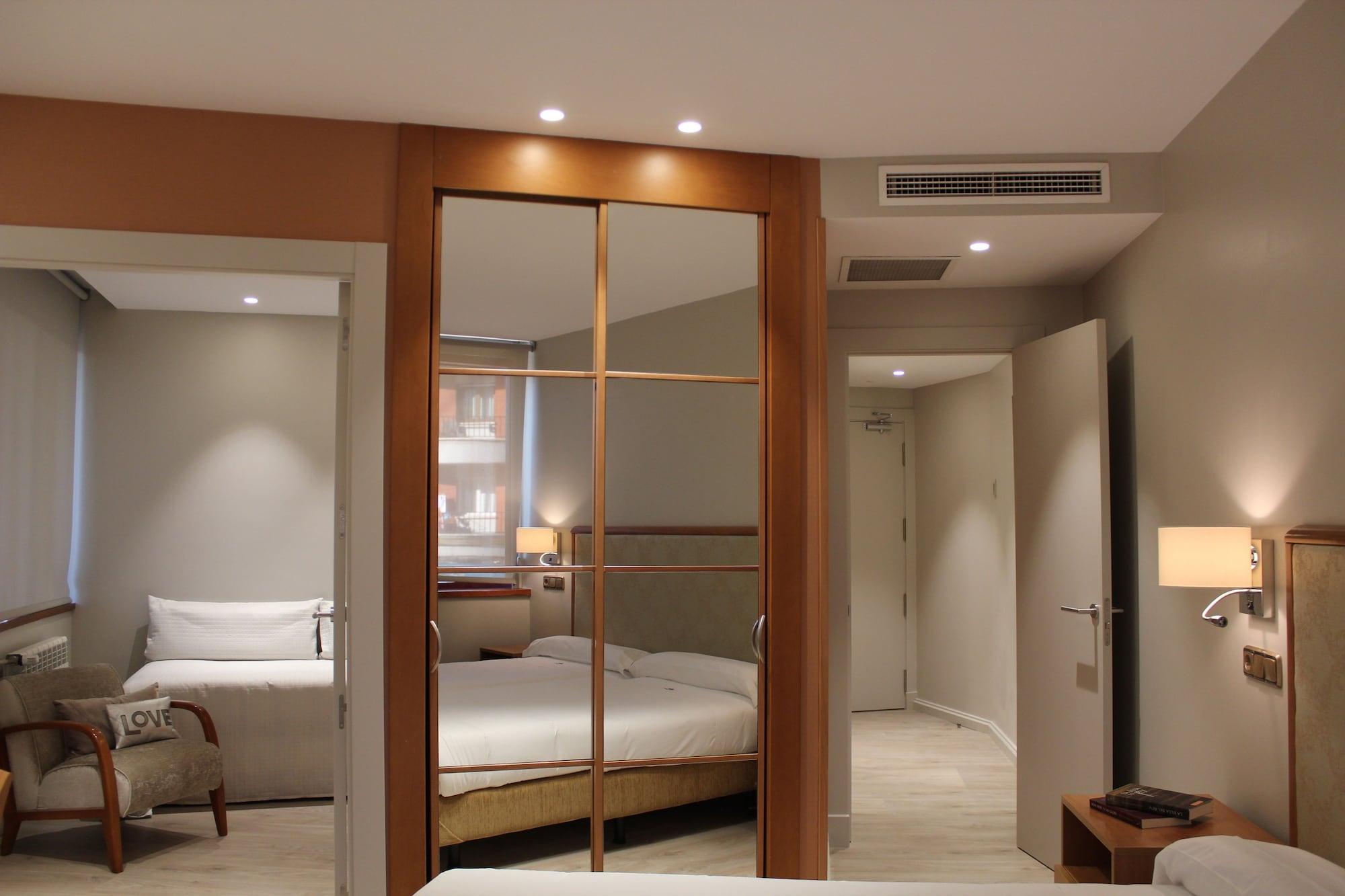 אוביידו Hotel Carreno מראה חיצוני תמונה