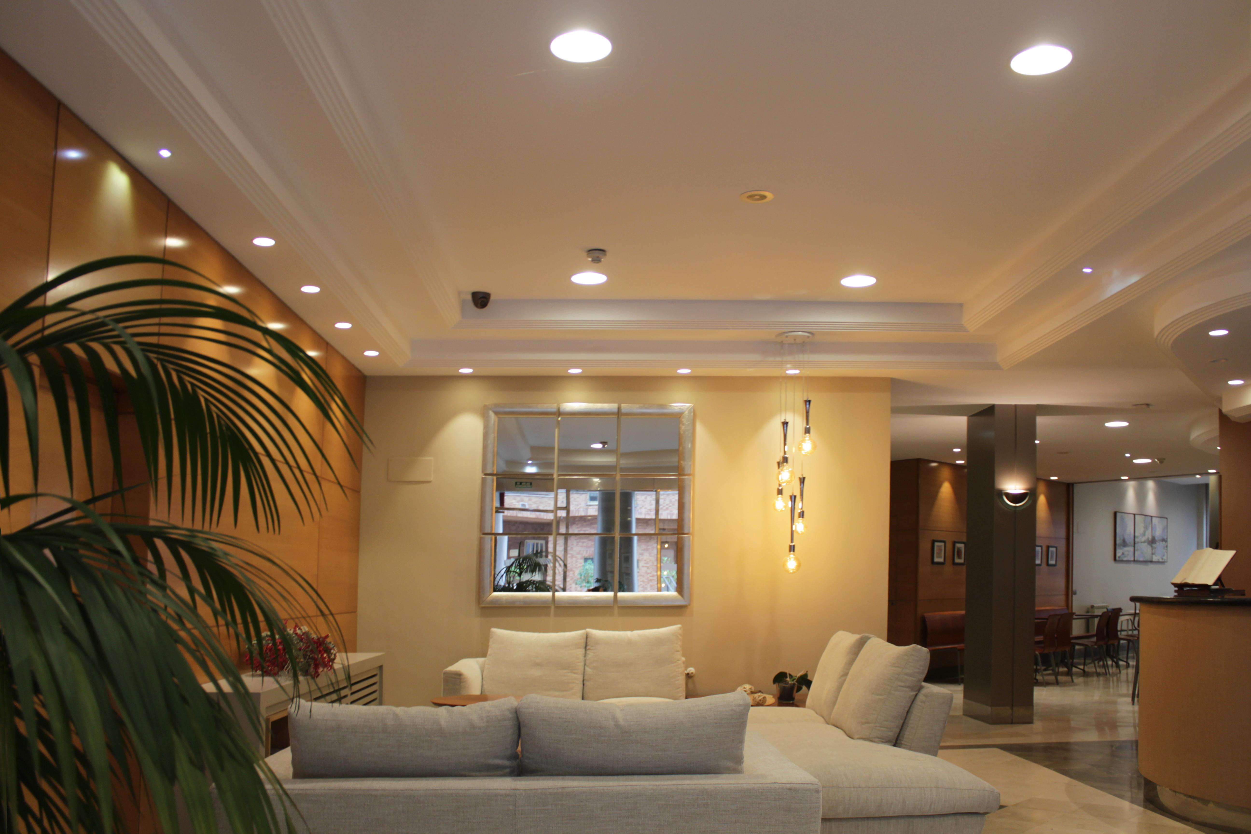 אוביידו Hotel Carreno מראה חיצוני תמונה