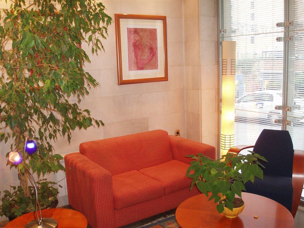 אוביידו Hotel Carreno מראה חיצוני תמונה